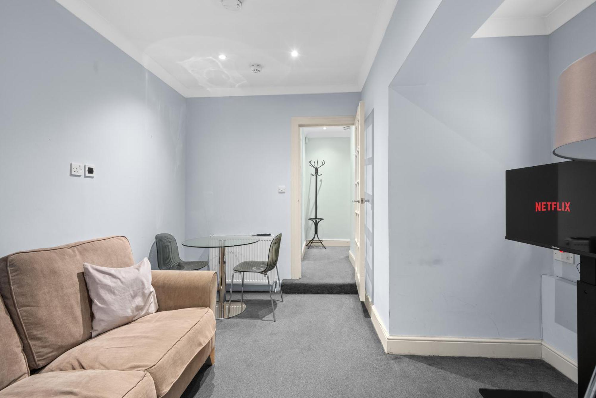 Apartament Londwell, Boutique Bliss Nestled In Knightsbridge By Harrods Londyn Zewnętrze zdjęcie